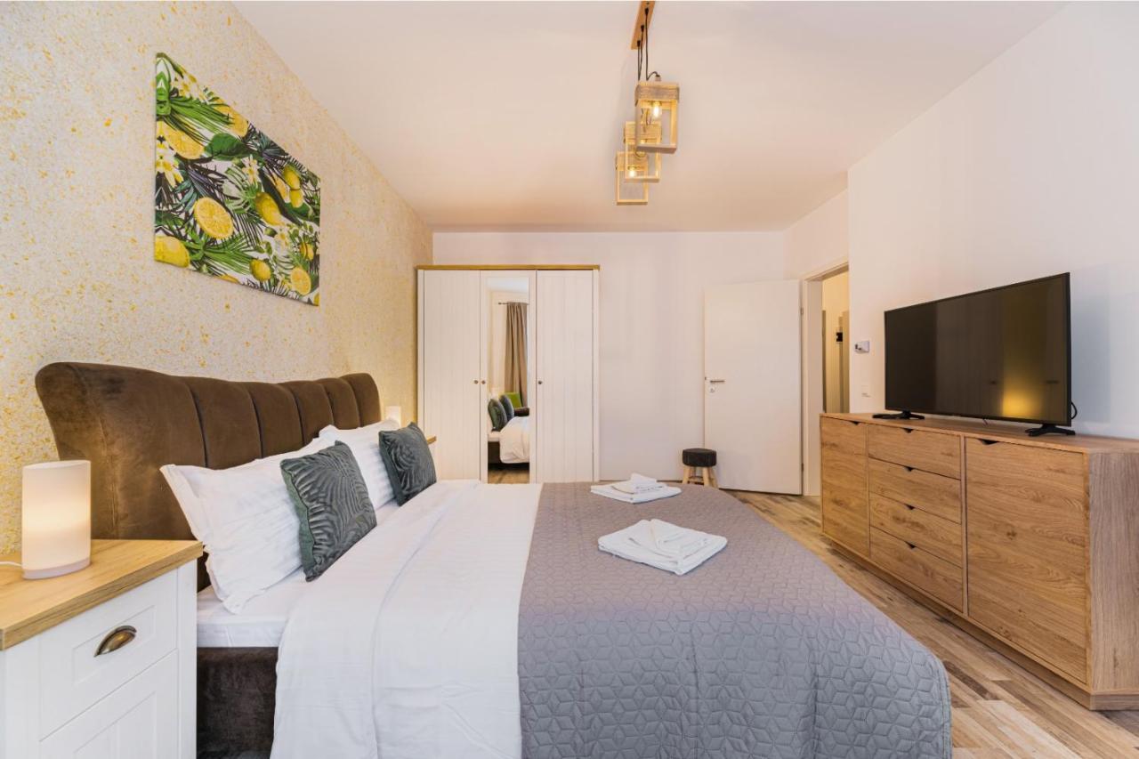 Apartament Topaz Brasov Bagian luar foto